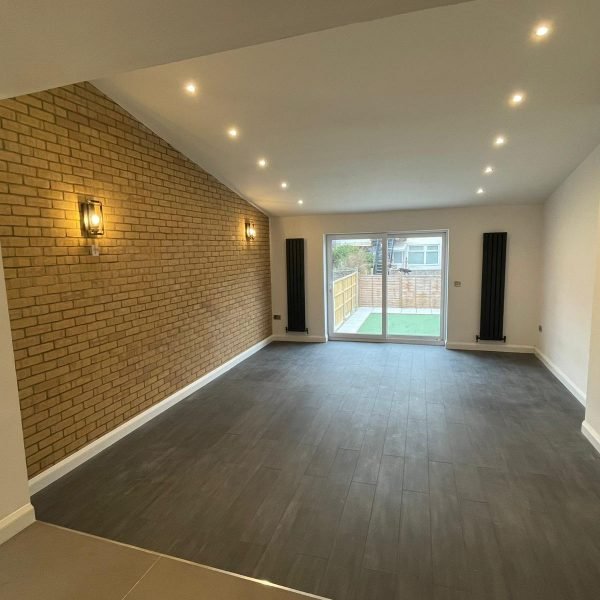 WhatsApp Image 2023-01-08 at 15.03.39 (1)